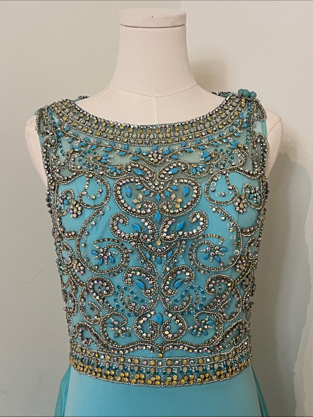 Jovani 21029 Long Formal Gown - Picture 7 of 17